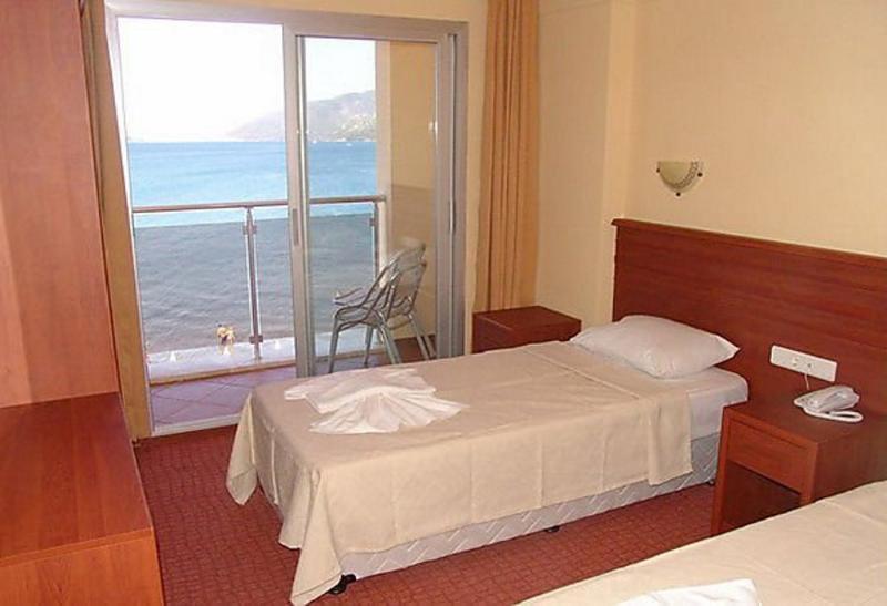 Yuvam Hotel Мармарис Экстерьер фото